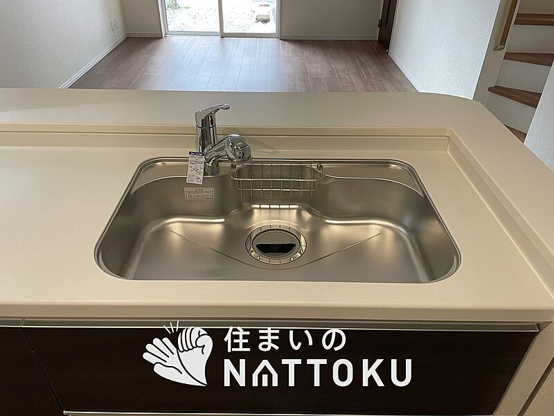 浄水器内臓型ハンドシャワー付シンク