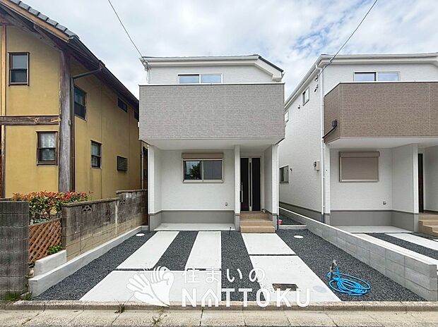 【現地写真(外観)【2号地】】断熱性、気密性を高める工夫で一年中ずっと心地よく暮らせる、高気密・高断熱です。