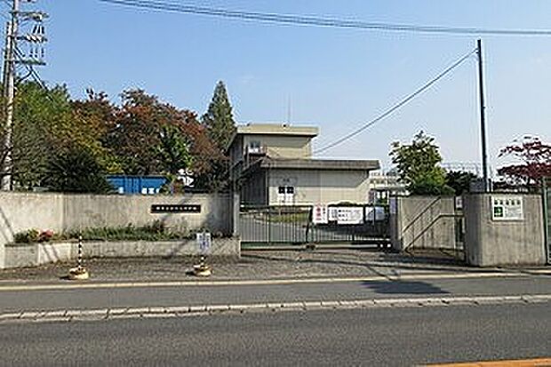 堺市立金岡北中学校(約800m)