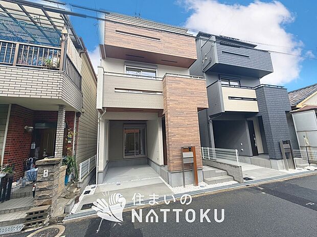 【現地写真(外観)【1号地】】耐震等級最高「3」取得で基準の1.5倍の性能・耐震強度で安心できます。