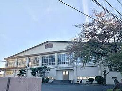 宇治市立北宇治中学校 887ｍ(徒歩12分)