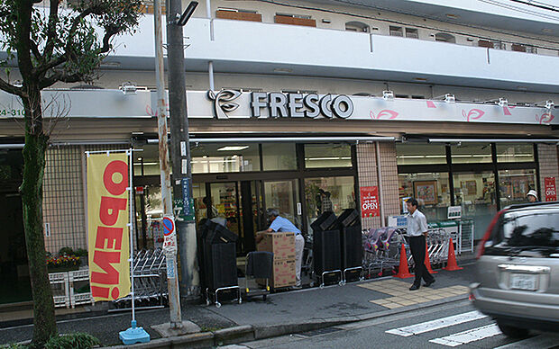 フレスコ桜井店（約221m）