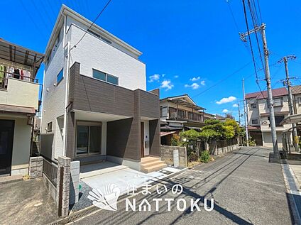 現地写真（前道含む外観）