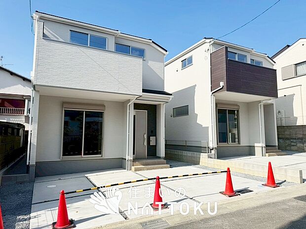 【現地写真（外観）【２号地】】断熱性、気密性を高める工夫で一年中ずっと心地よく暮らせる、高気密・高断熱です。