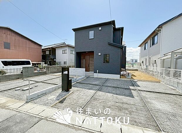 【現地写真（街並み）】住宅性能表示制度で４分野６項目で最高等級取得で安心できます。