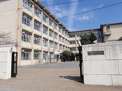 京都市立洛北中学校 760ｍ(徒歩10分)