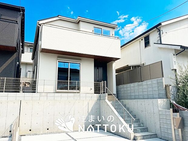 【現地写真（外観）【２号地】】健康被害に配慮したもっとも安全性の高い建材を採用し、シックハウス対策をしております。