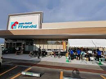 万代堺深井店 700ｍ(徒歩9分)