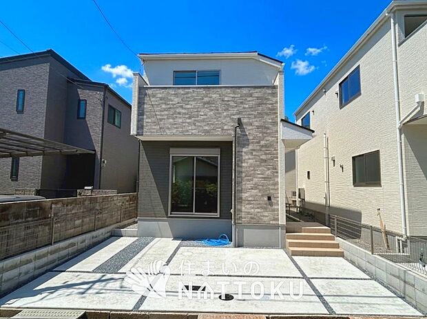 【現地写真（外観）【２号地】】断熱性、気密性を高める工夫で一年中ずっと心地よく暮らせる、高気密・高断熱です。