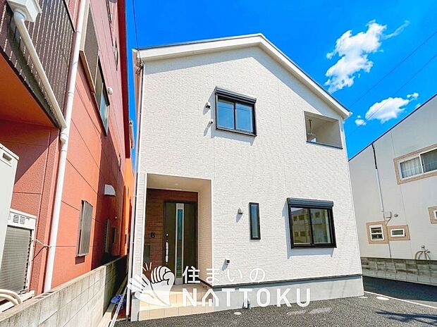 【現地写真（街並み）】住宅性能表示制度で４分野６項目で最高等級取得で安心できます。