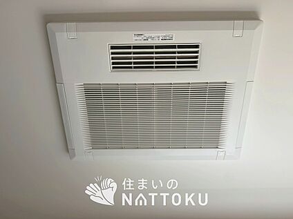 電気式浴室暖房換気乾燥機