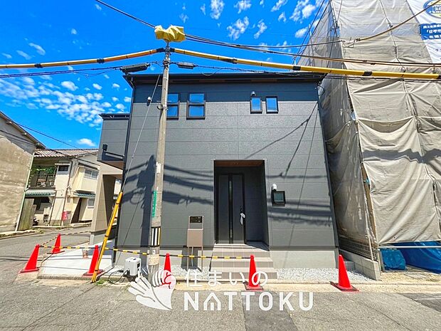 【現地写真（外観）【１号地】】耐震等級最高「３」取得で基準の１.５倍の性能・耐震強度で安心できます。