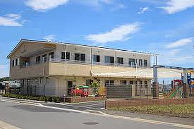 めばえ保育園(約880m)