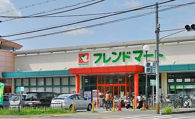 フレンドマート御蔵山店（約510m）
