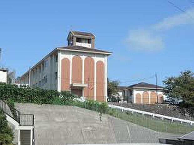大津市立雄琴小学校（約1,400m）