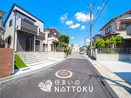 現地写真（前道含む外観）