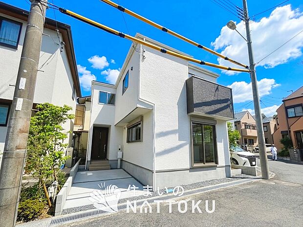 【現地写真（外観）】健康被害に配慮したもっとも安全性の高い建材を採用し、シックハウス対策をしております。
