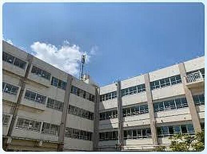 摂津市立味生小学校 480ｍ(徒歩6分)