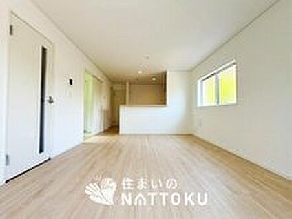 現地写真(リビング)