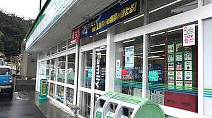 ファミリーマート大津千町店 470ｍ(徒歩6分)