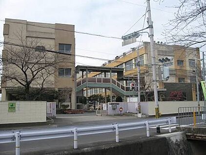 宇治市立西小倉小学校 1500ｍ(徒歩19分)