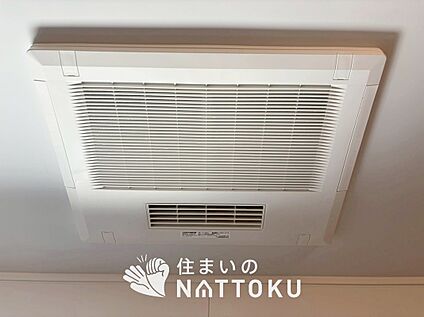 電気式浴室暖房換気乾燥機