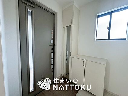 現地写真(玄関)