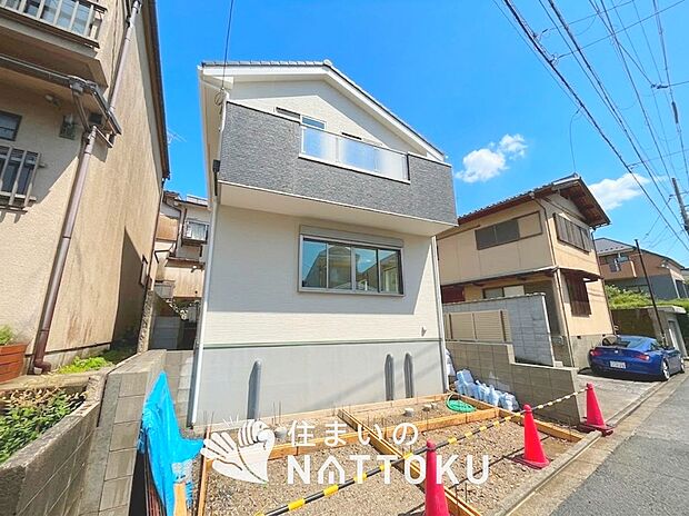 【現地写真(外観)】健康被害に配慮したもっとも安全性の高い建材を採用し、シックハウス対策をしております。