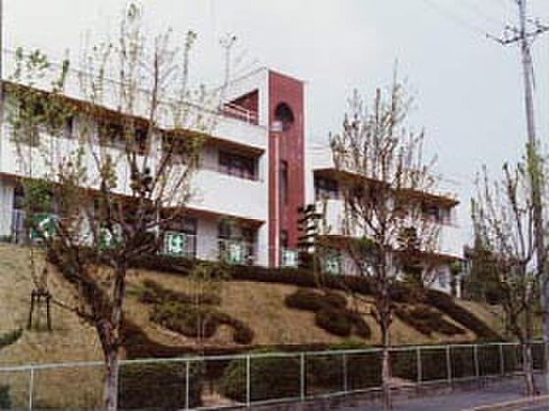 くずは青葉幼稚園(約830m)