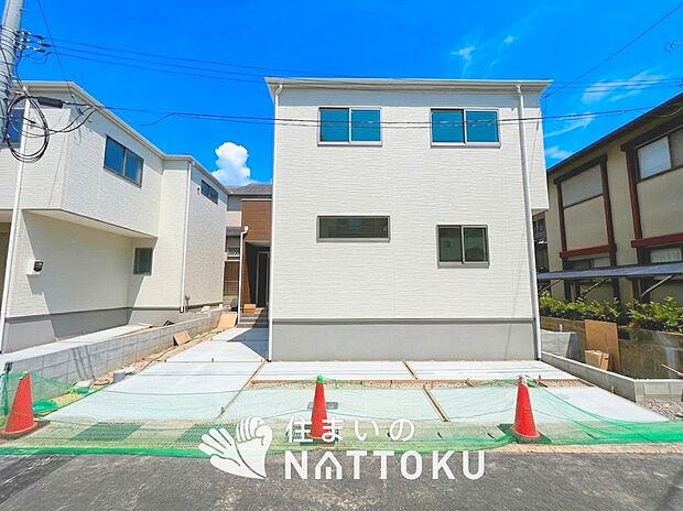 【現地写真(外観)【1号地】】健康被害に配慮したもっとも安全性の高い建材を採用し、シックハウス対策をしております。