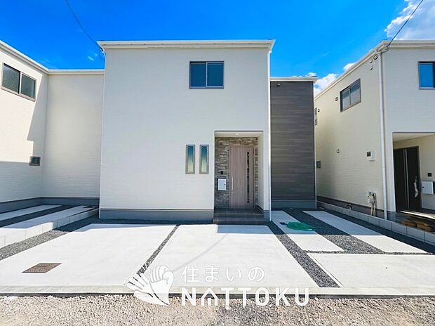 【現地写真(外観)【2号地】】断熱性、気密性を高める工夫で一年中ずっと心地よく暮らせる、高気密・高断熱です。