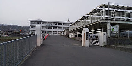 岩出市立岩出第二中学校 1400ｍ(徒歩18分)