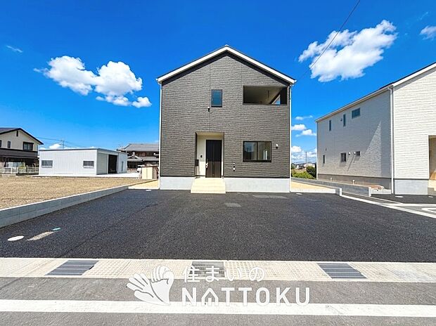 【現地写真（外観）【１号地】】耐震等級最高「３」取得で基準の１.５倍の性能・耐震強度で安心できます。