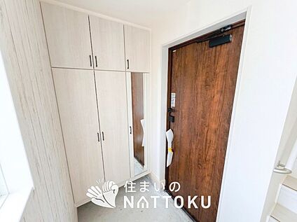 現地写真(玄関)