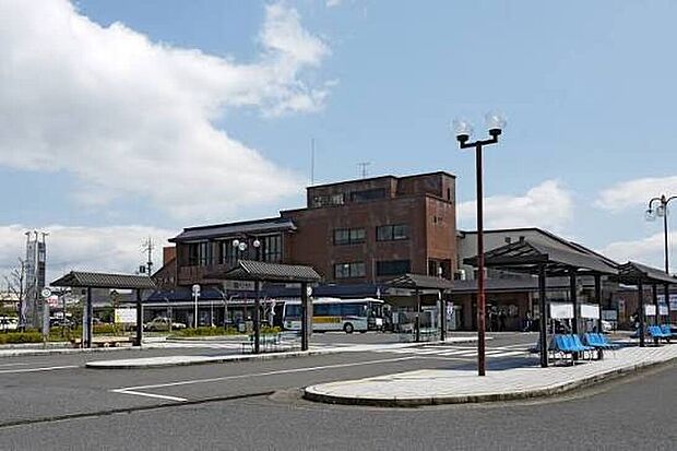 JR東海道本線「近江八幡駅」(約560m)