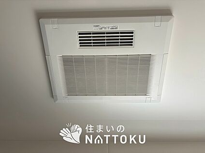 電気式浴室暖房換気乾燥機