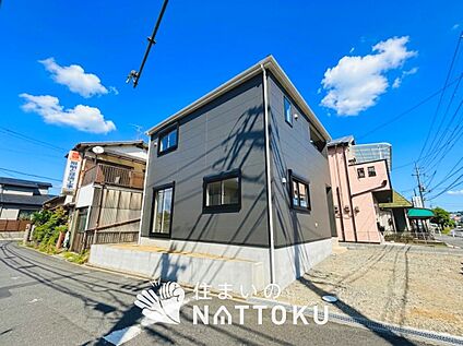 現地写真（前道含む外観）