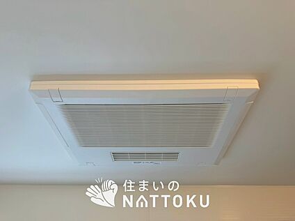 電気式浴室暖房換気乾燥機