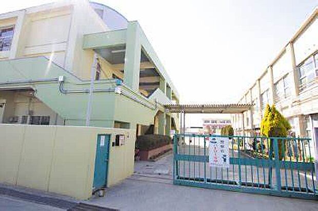 富田林市立大伴小学校(約1,500m)