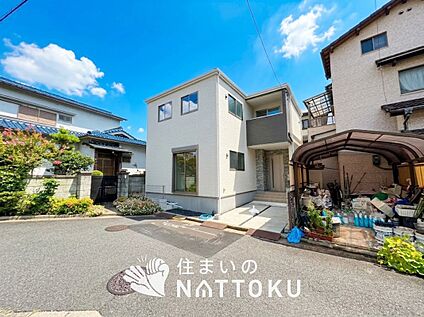 現地写真（前道含む外観）