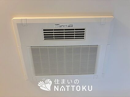 電気式浴室暖房換気乾燥機