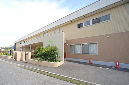 認定こども園とみせ幼稚園 400m～420m(徒歩5分～6分)