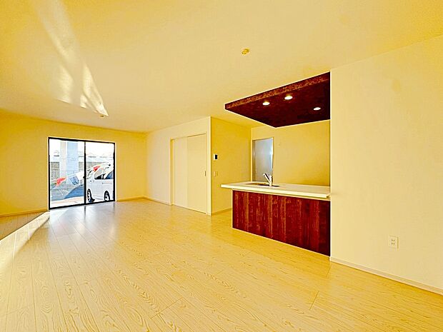 ■LDKは一体化利用ができ、２０帖の広々スペースとして活用していただけます（撮影日：2025.11.23）