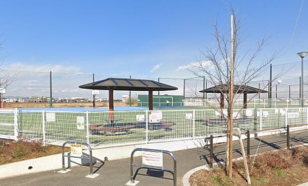 ふじみ野運動公園（約1,920m・徒歩24分）