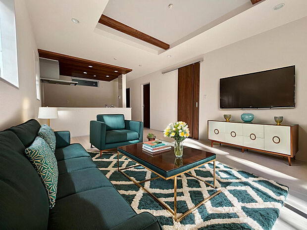 【現況(2)】 玄関土間収納や洗面室収納、ロフトなど多彩な収納スペースを設計!