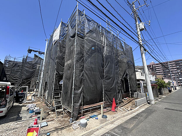 【【現地写真/5号棟】】WICを2部屋に設計！衣類・季節物がすっきり片付きます