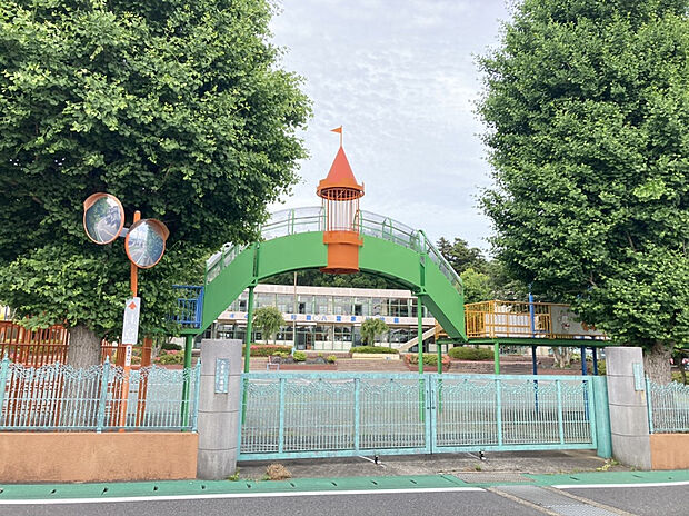 清和大学付属 八重原幼稚園(約1,648m)