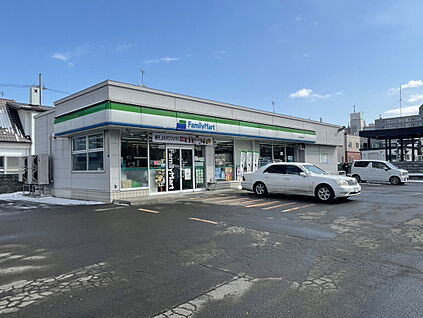 ファミリマート札幌伏古8条店