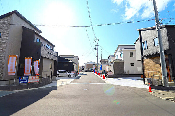 【全体外観写真】　長期優良住宅取得！周辺環境・アクセス利便性のそろったこだわりの分譲住宅