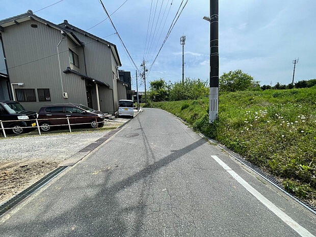 前面道路　